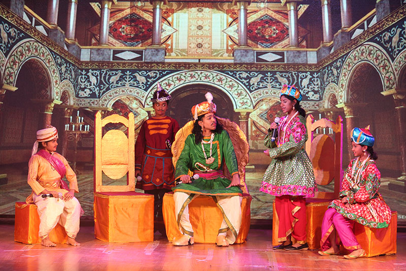 Andare and the Gaint 2013